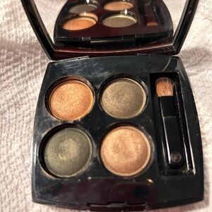 CHANEL Blurry Green Quad Eyeshadow